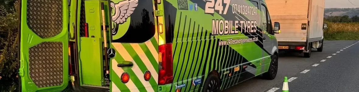 Mobile tyre fitting