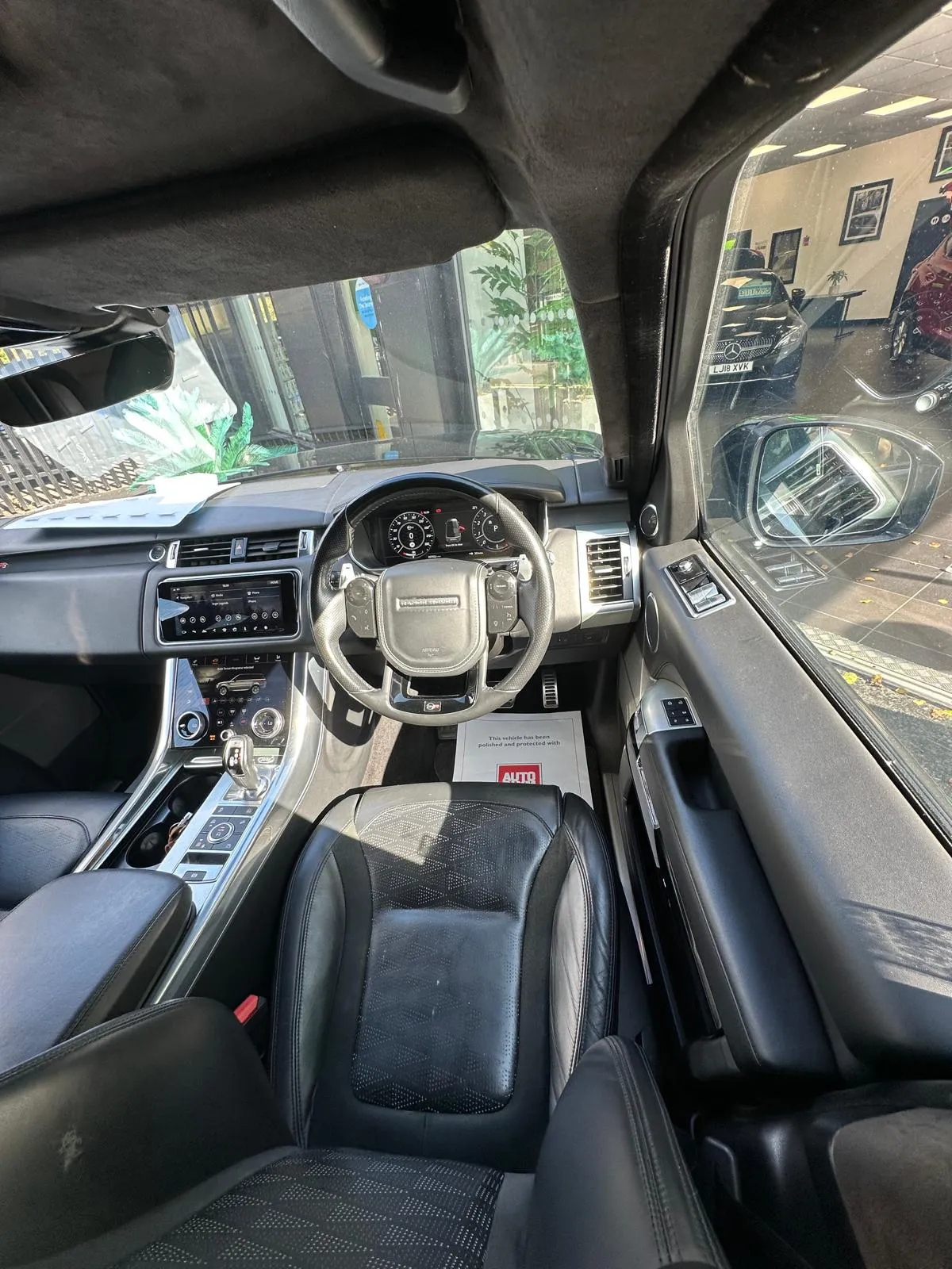 LAND ROVER RANGE ROVER SPORT SVR S/C AUTO photo 8