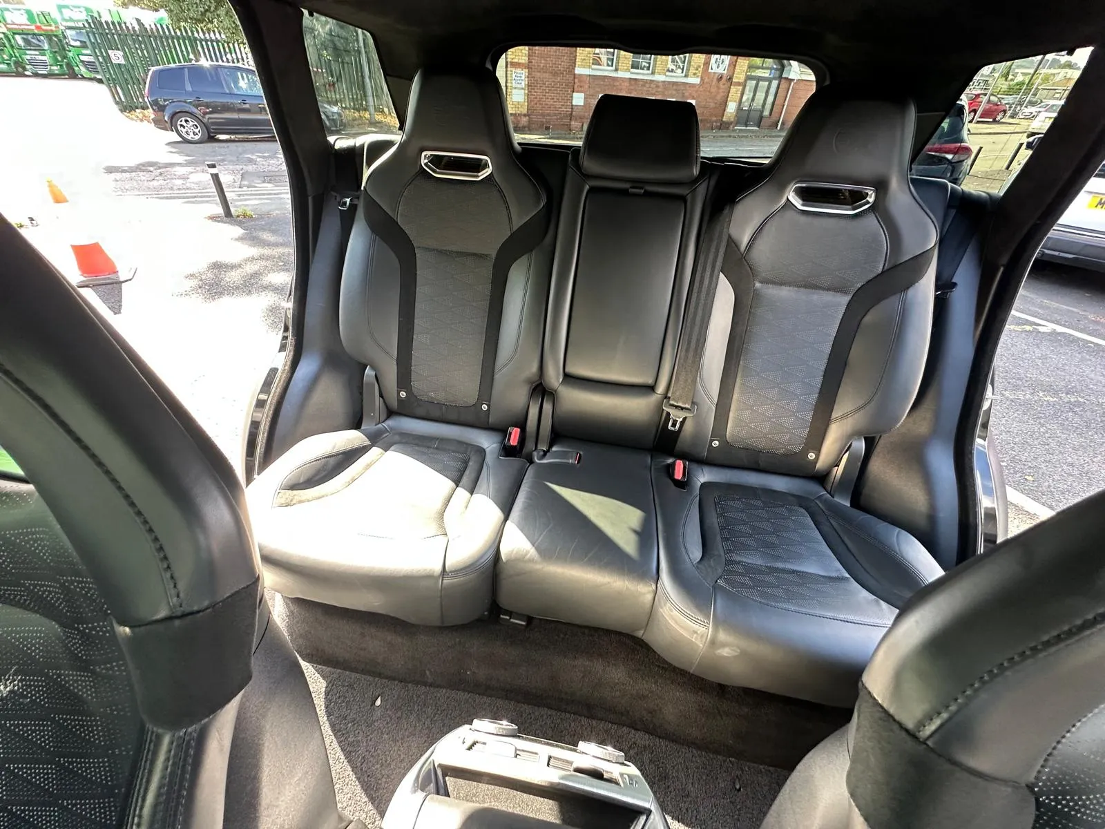 LAND ROVER RANGE ROVER SPORT SVR S/C AUTO photo 10