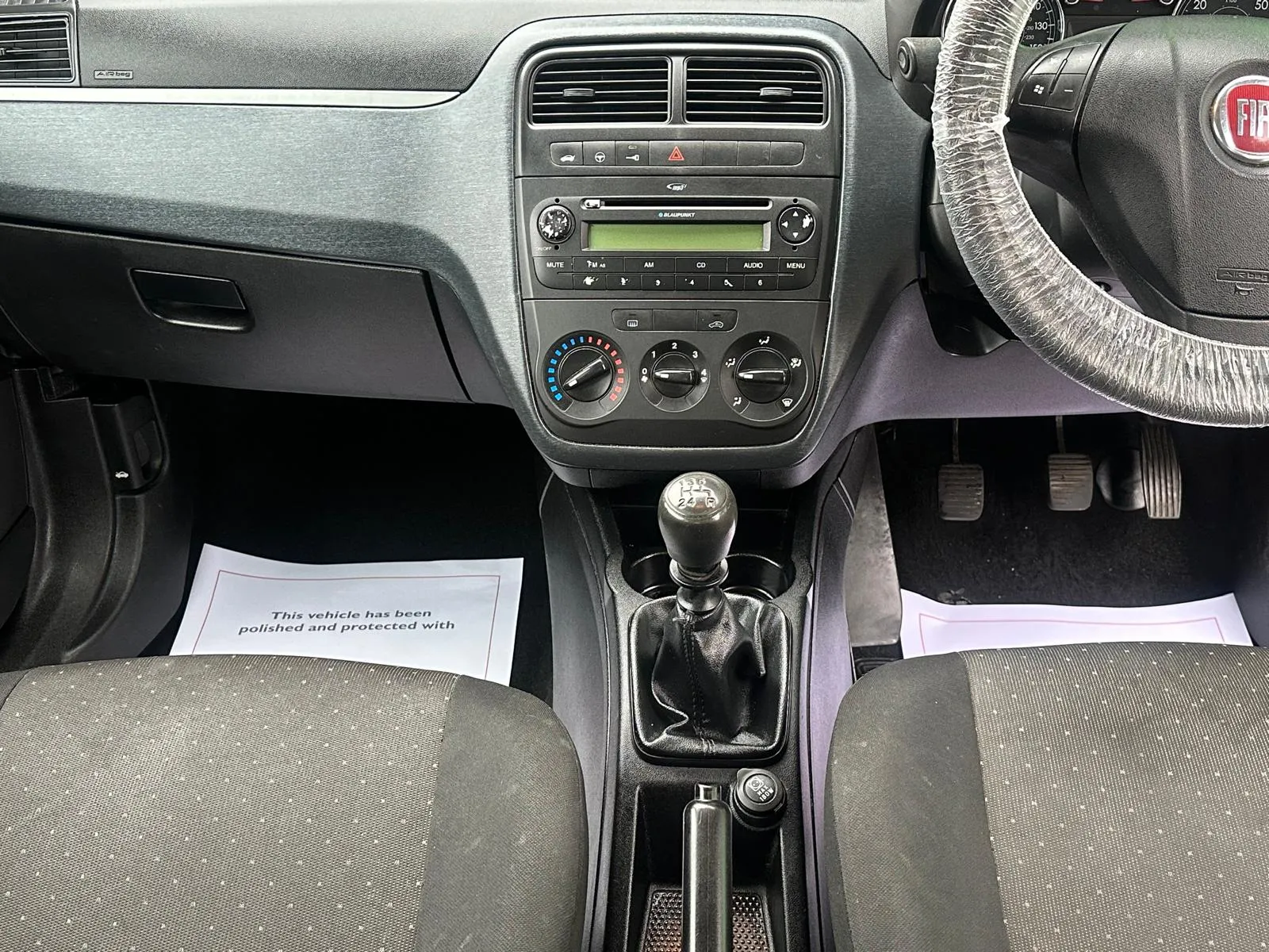 FIAT GRANDE PUNTO 1.4 Active 3dr photo 4