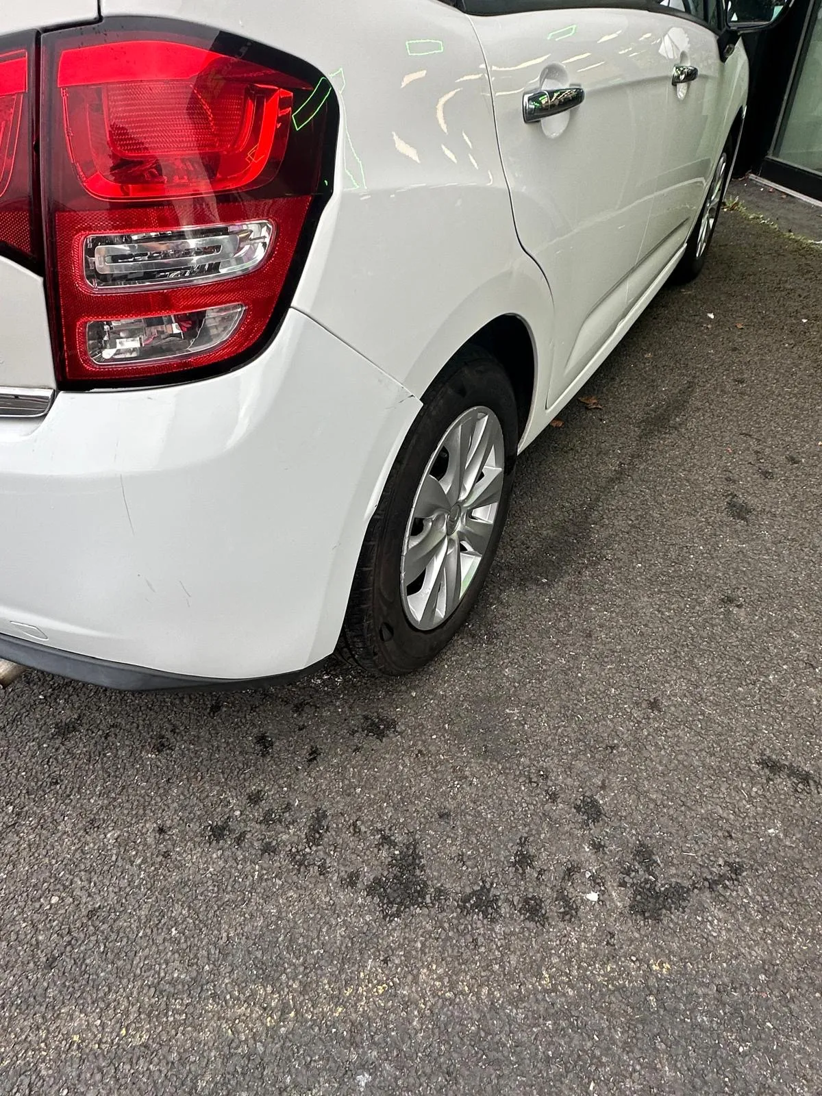 2013 Citroën C3 1.2 VTR+ 5 Door Petrol Manual photo 14