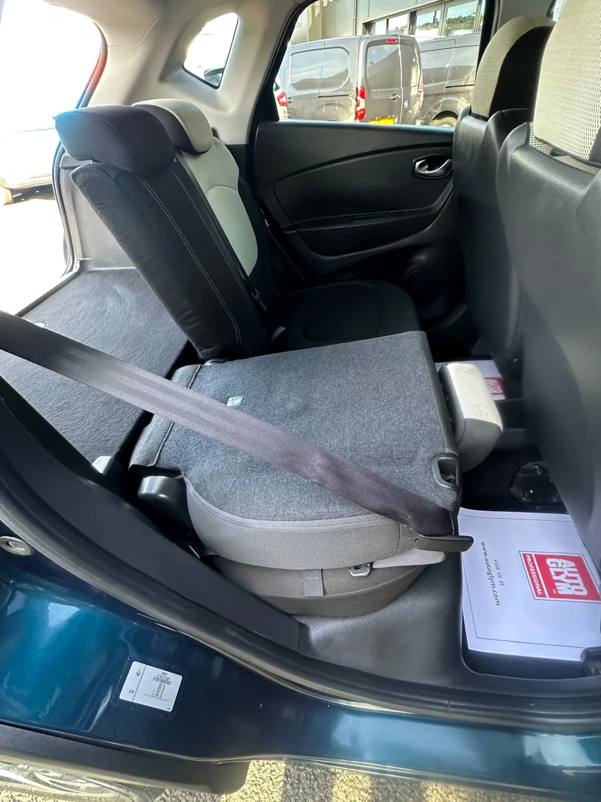 Renault Captur Captur Iconic TCe photo 17