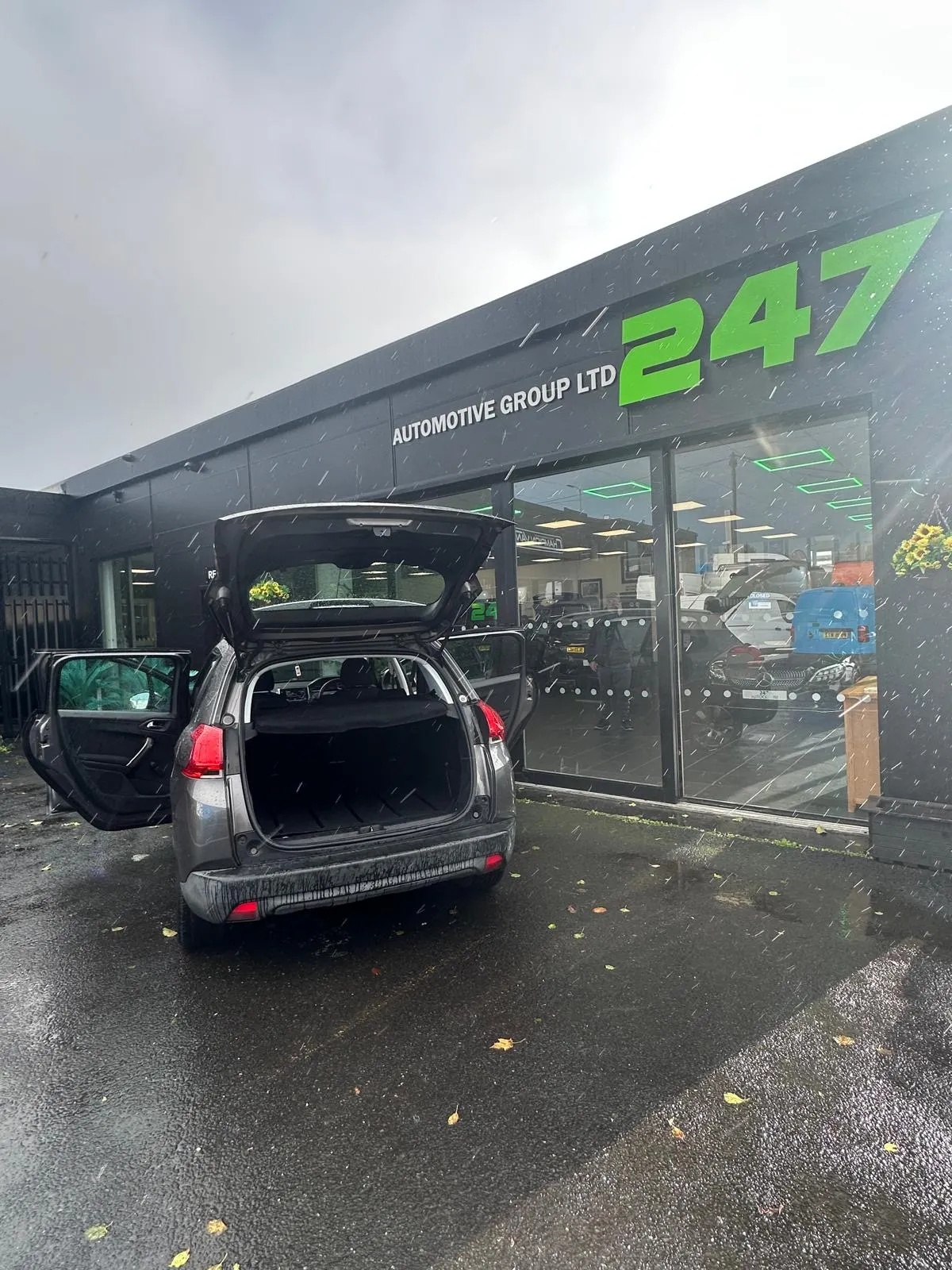 Peugeot 2008 Active photo 4