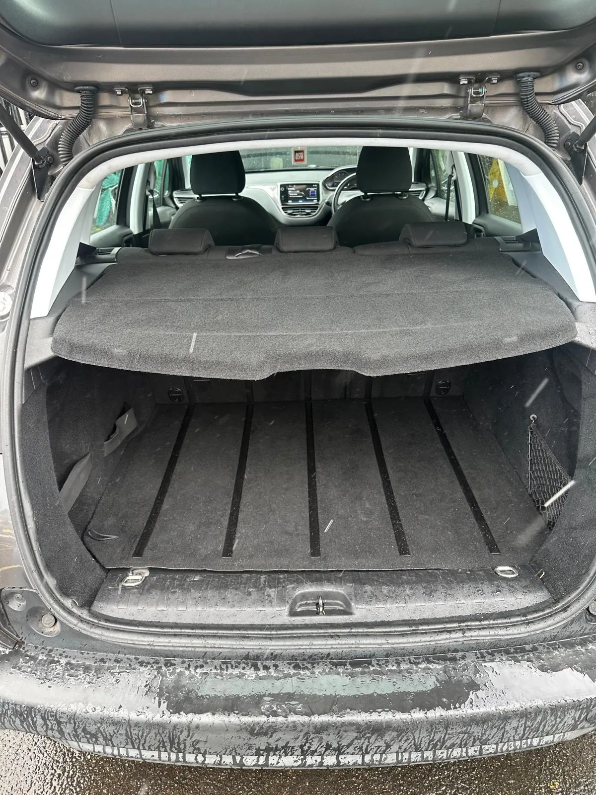 Peugeot 2008 Active photo 5